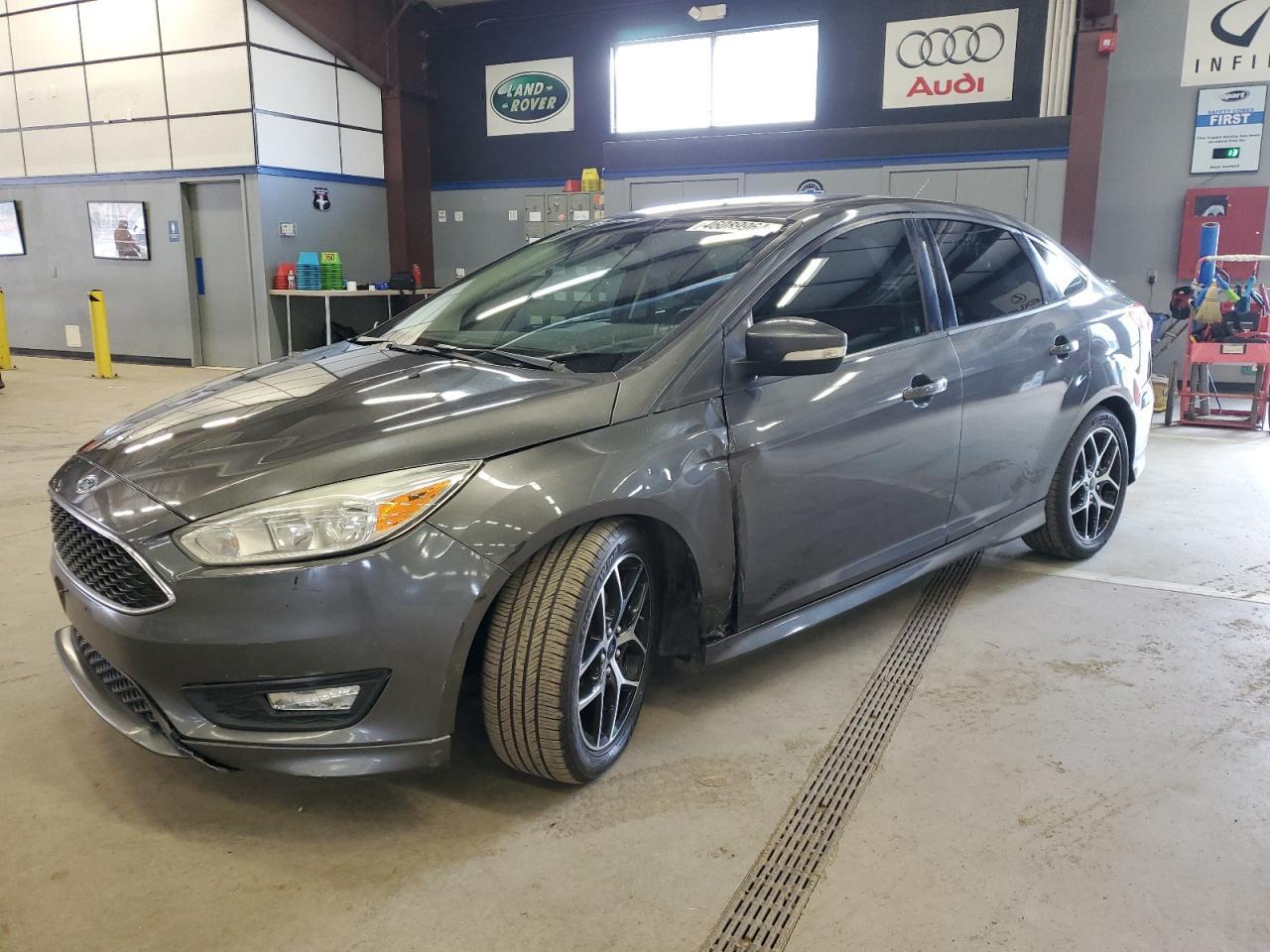 2015 FORD FOCUS SE car image