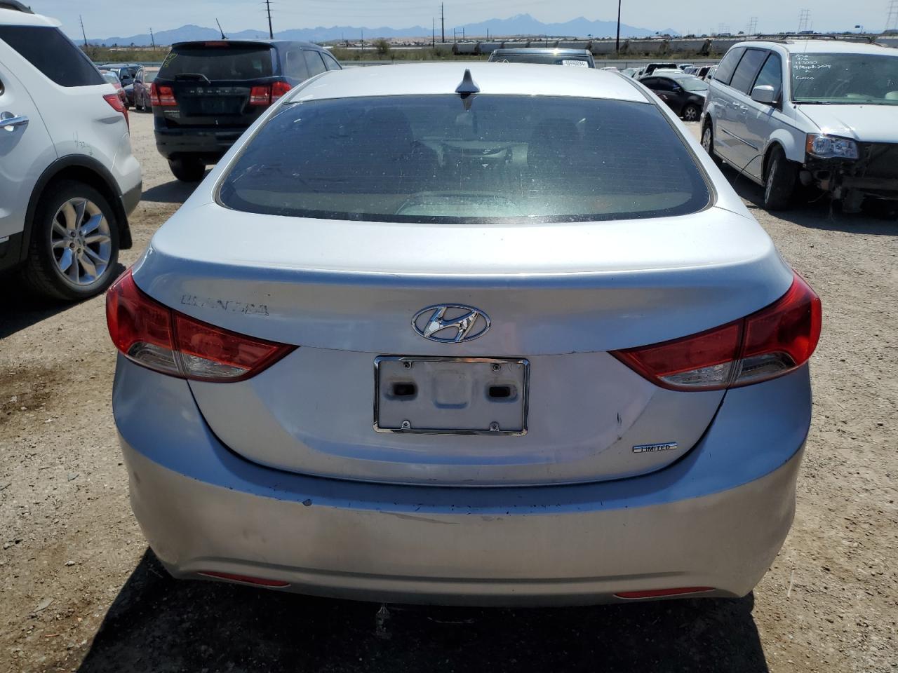 2011 HYUNDAI ELANTRA GL - Image 6