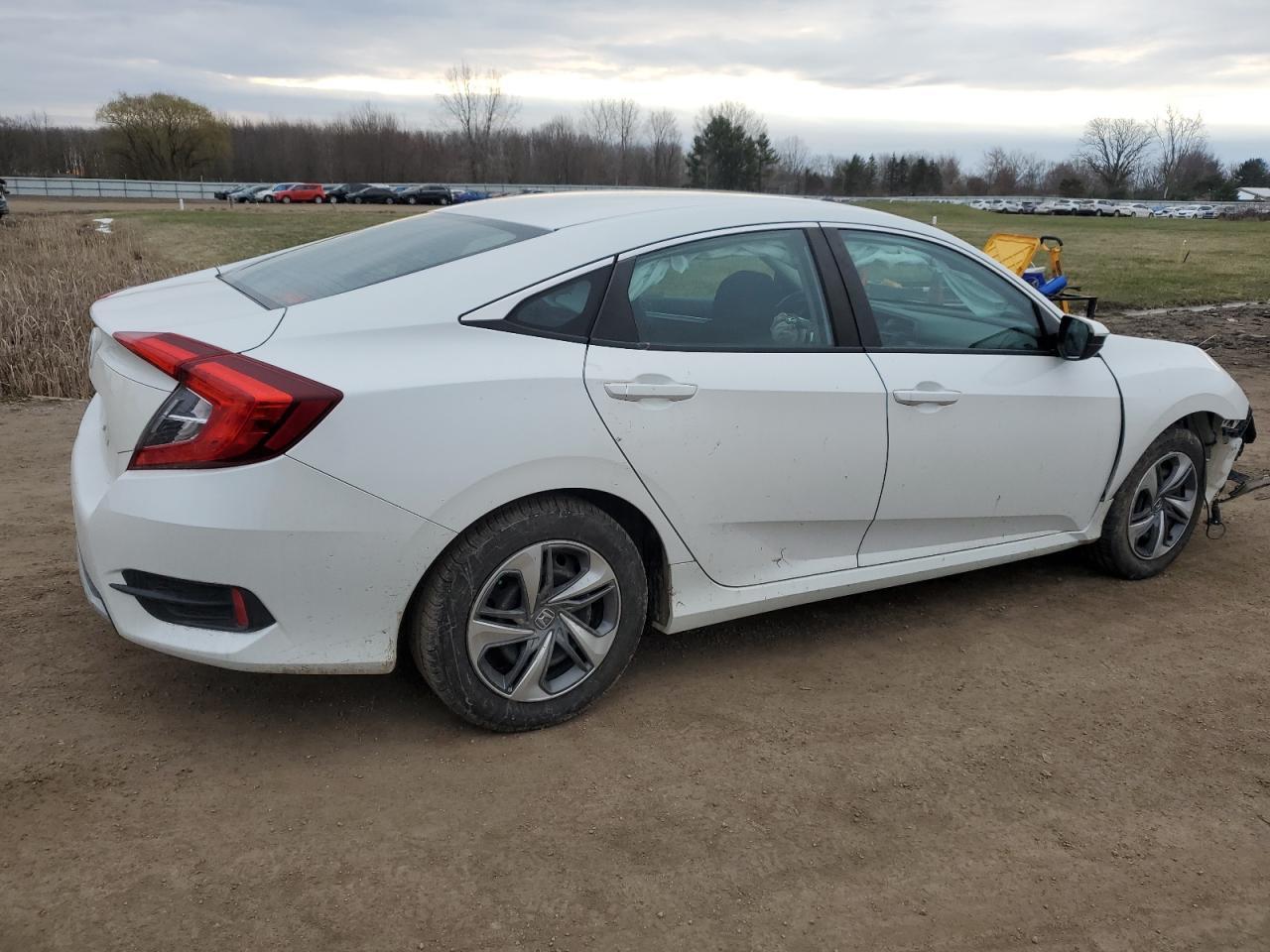 2019 HONDA CIVIC LX - Image 3