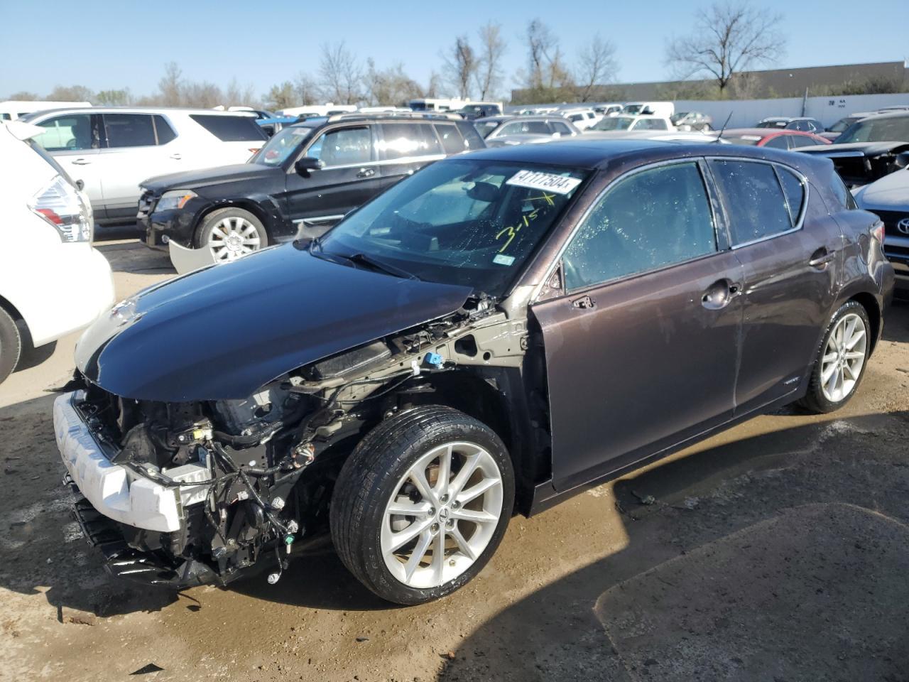 2013 LEXUS CT 200