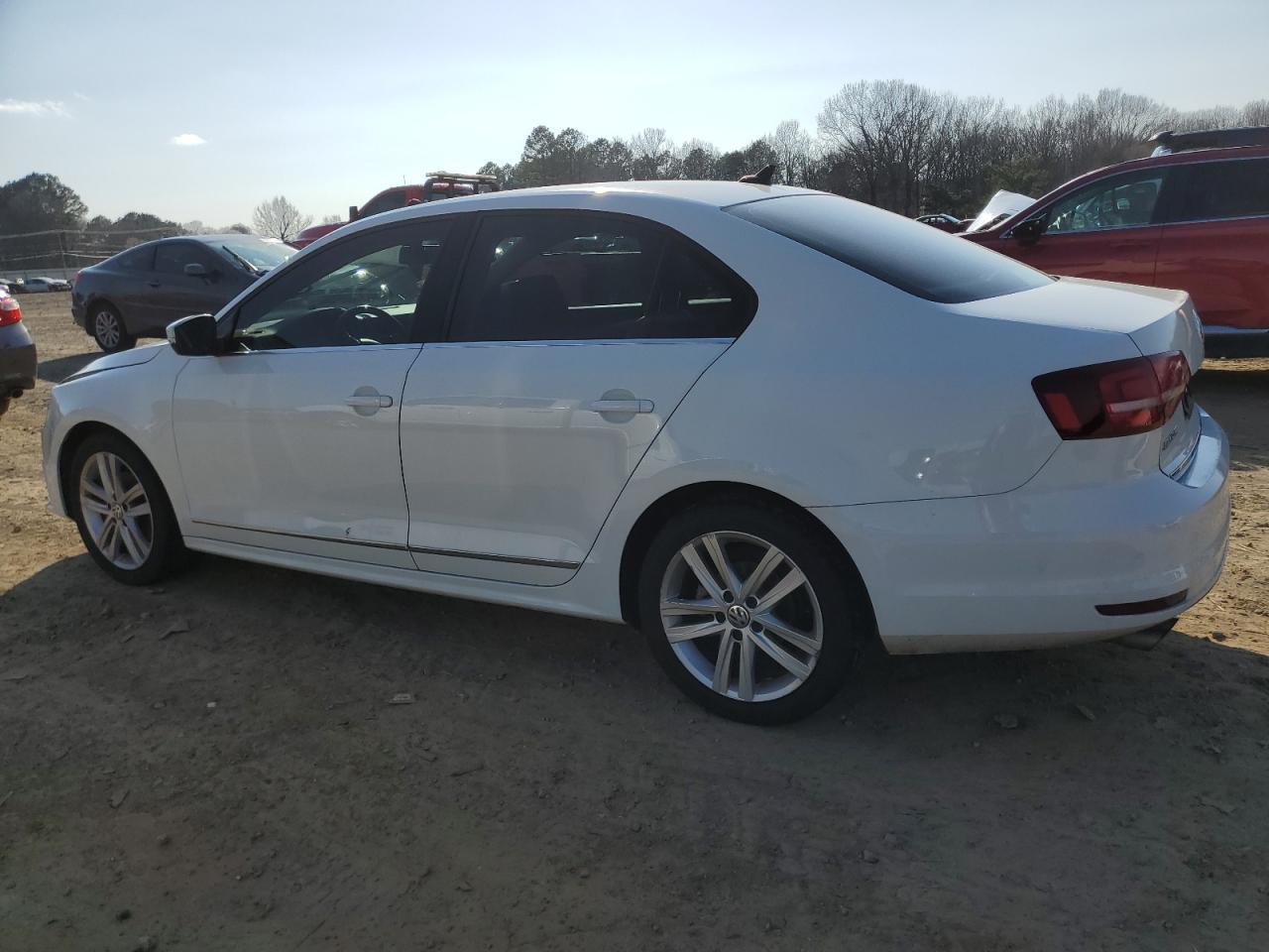 2017 VOLKSWAGEN JETTA SEL - Фото 2