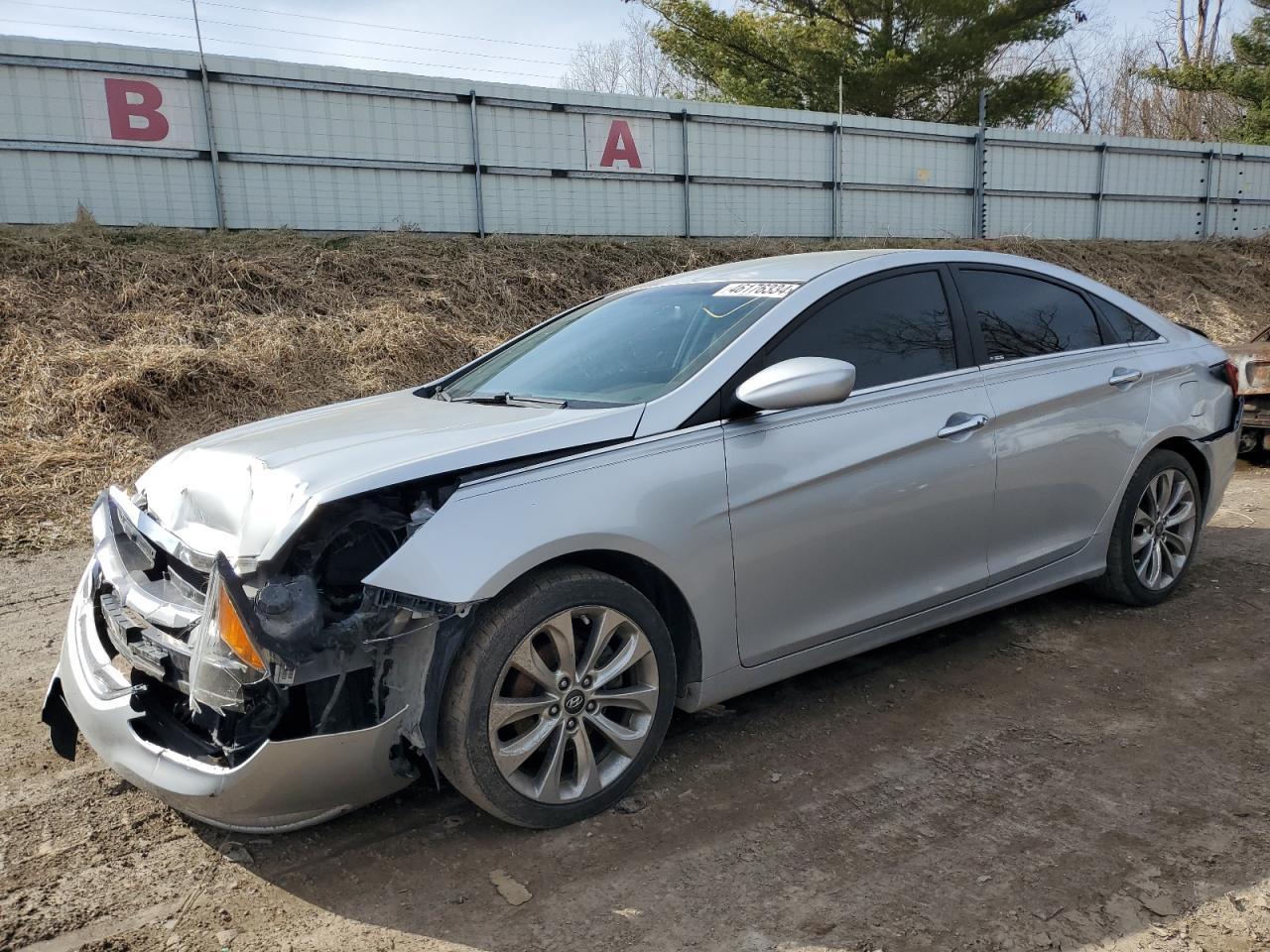 2013 HYUNDAI SONATA SE