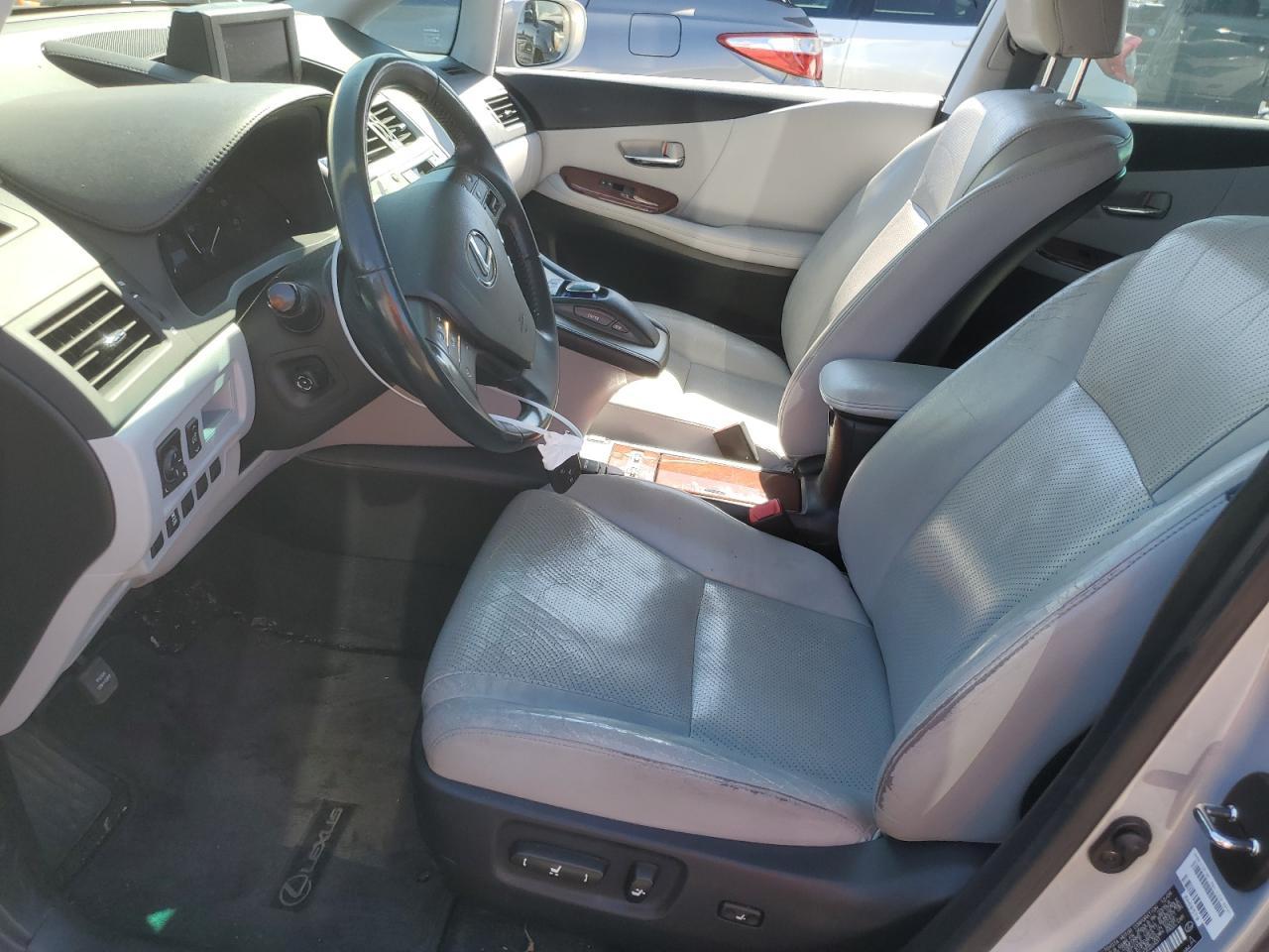 2010 LEXUS HS 250H - Фото 7