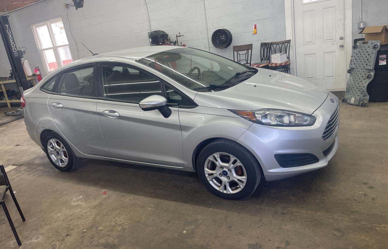 2014 FORD FIESTA SE car image