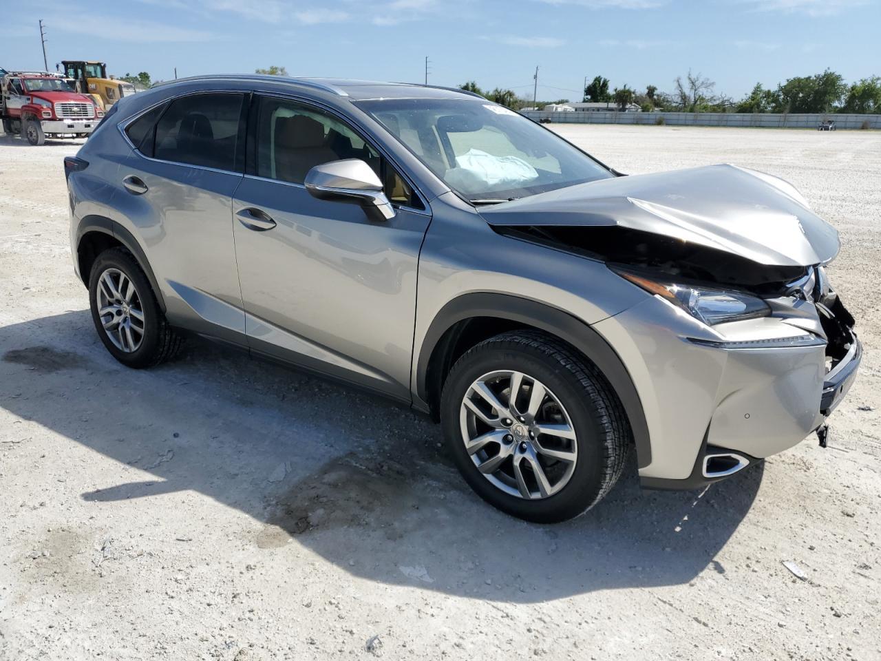 2015 LEXUS NX 200T - Image 4