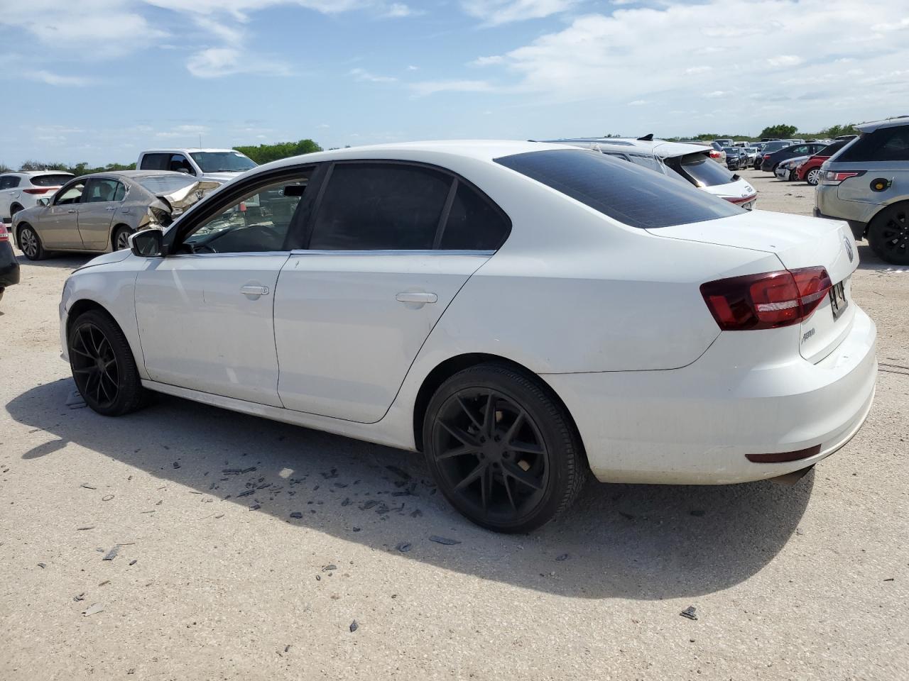 2017 VOLKSWAGEN JETTA S - Фото 2