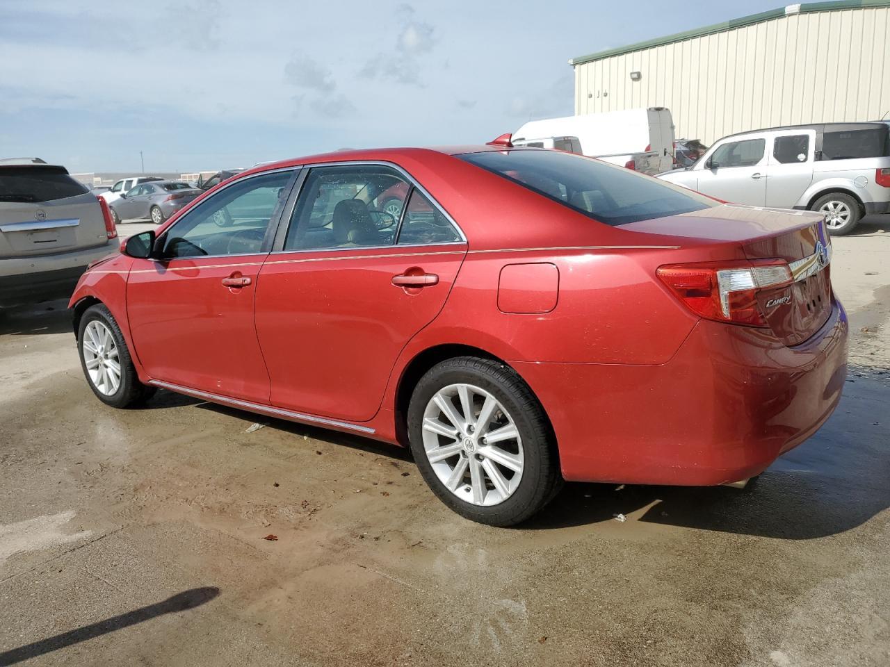 2012 TOYOTA CAMRY SE - Image 2