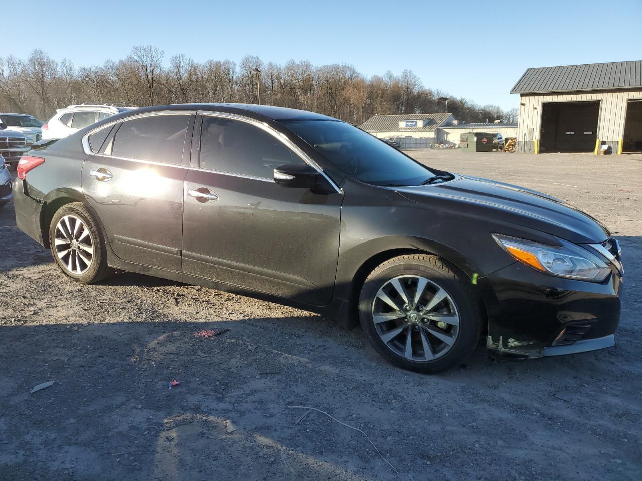 2017 NISSAN ALTIMA 2.5 - Image 4