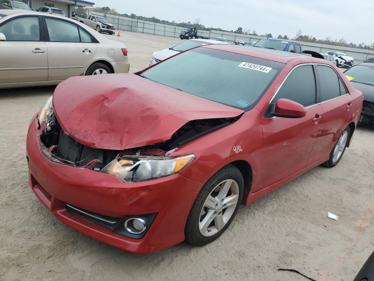 2013 TOYOTA CAMRY L