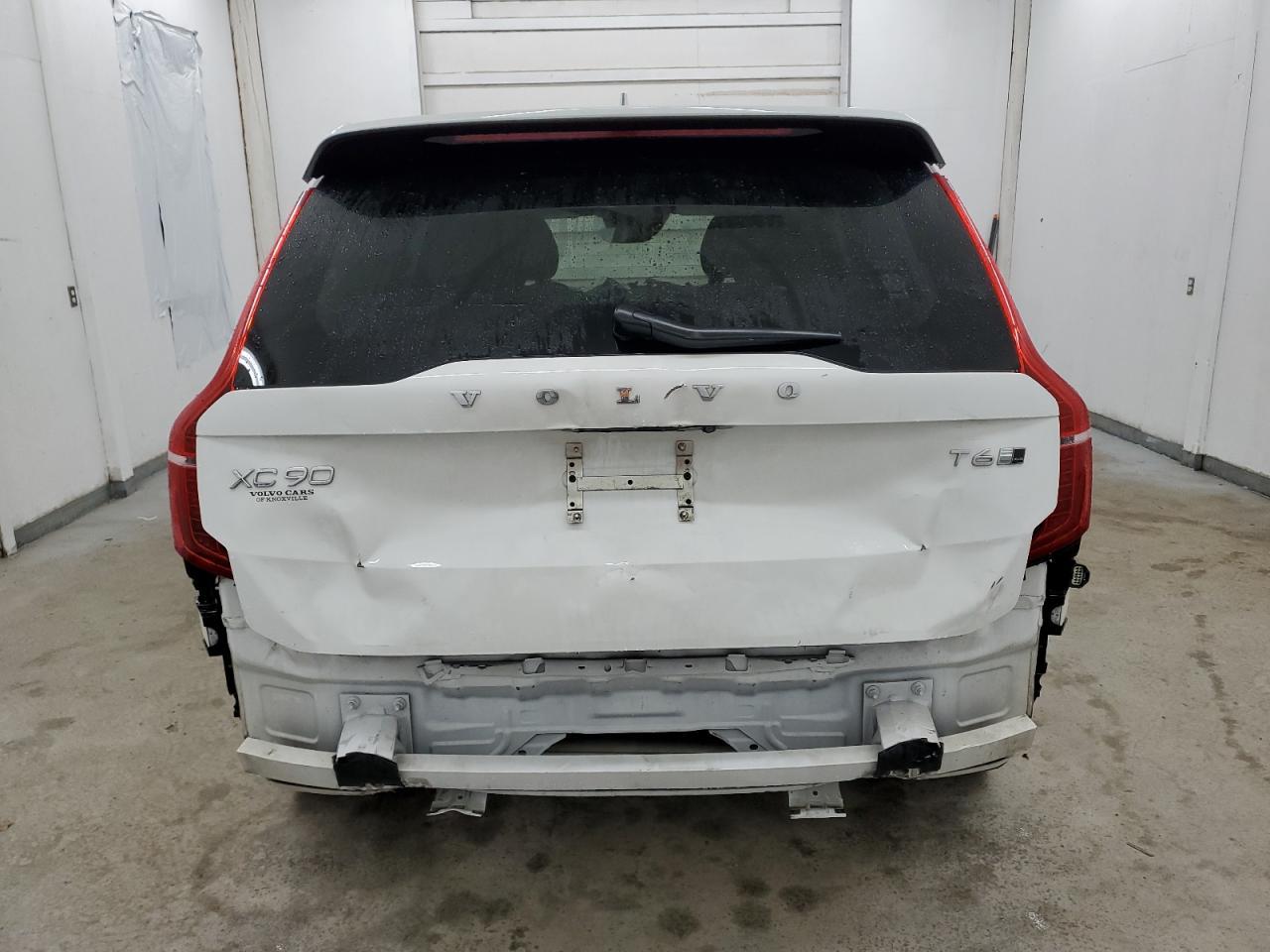 2016 VOLVO XC90 T6 - Фото 6