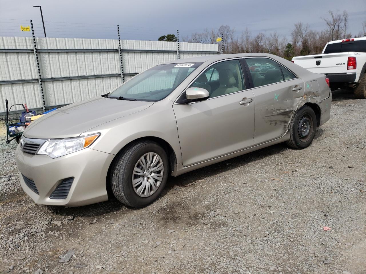 2014 TOYOTA CAMRY L
