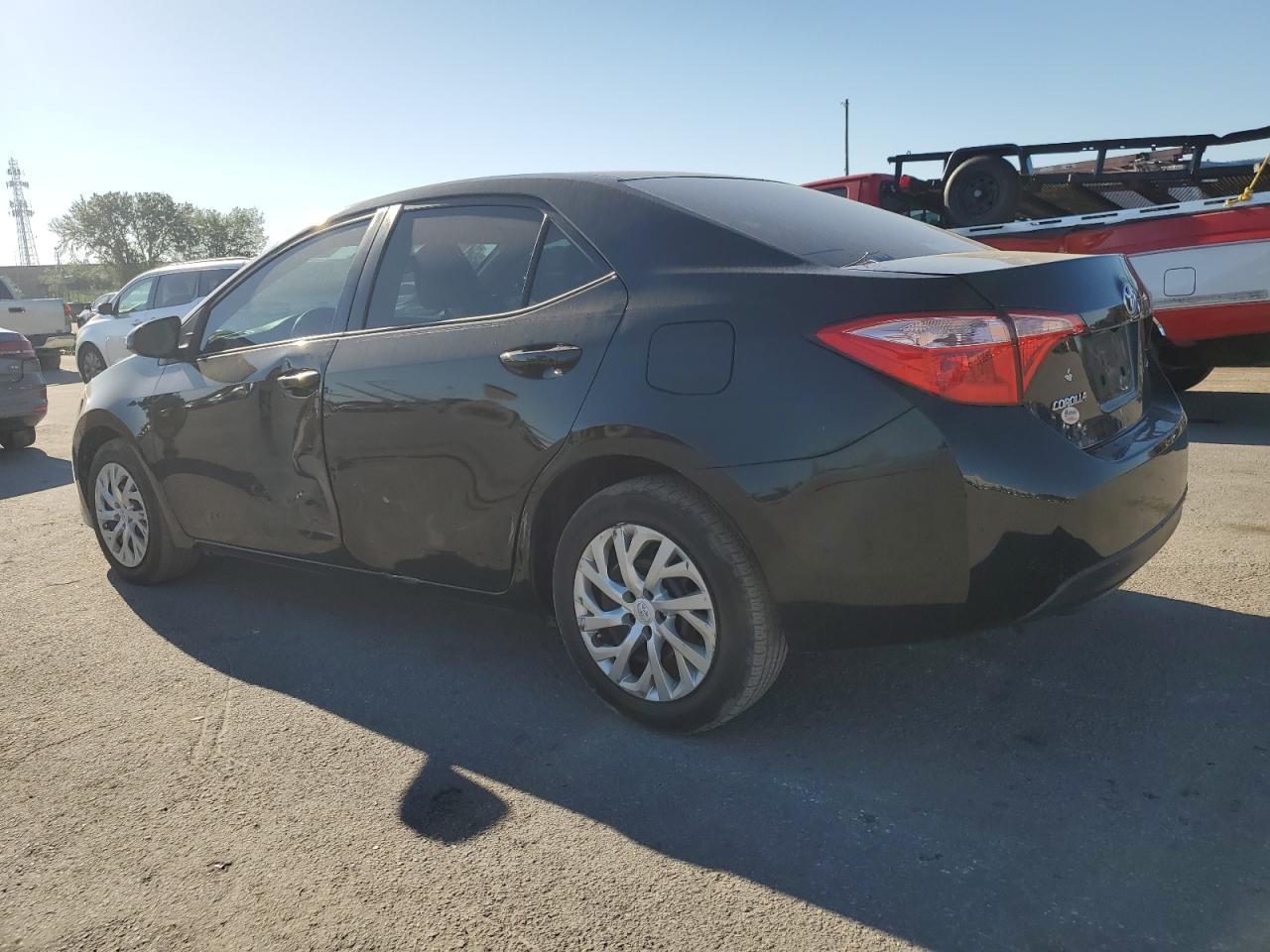 2018 TOYOTA COROLLA L - Фото 2