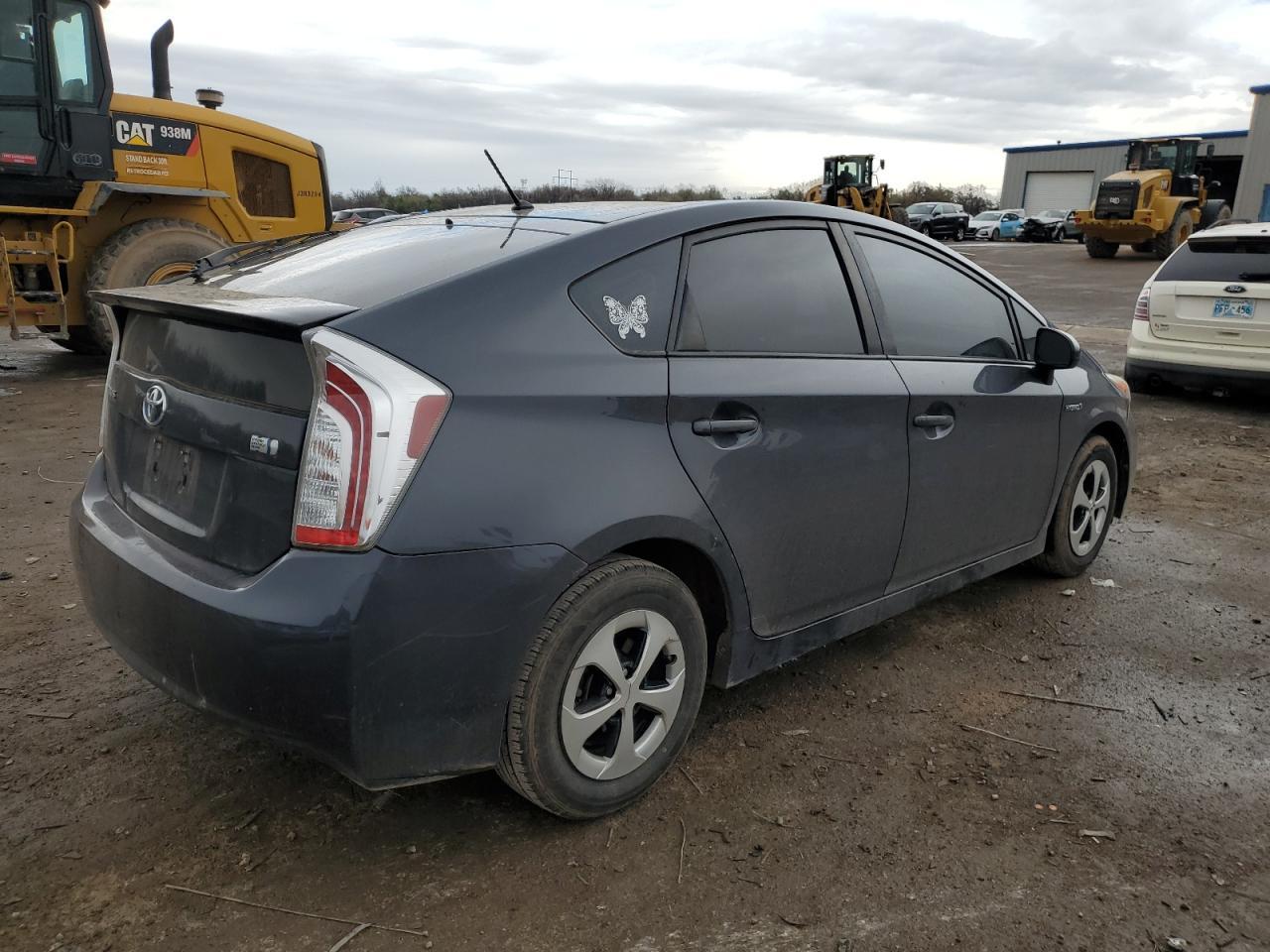 2015 TOYOTA PRIUS - Фото 3