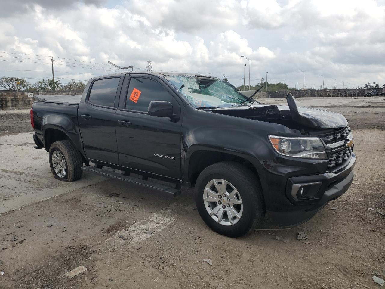 2022 CHEVROLET COLORADO L - Image 4