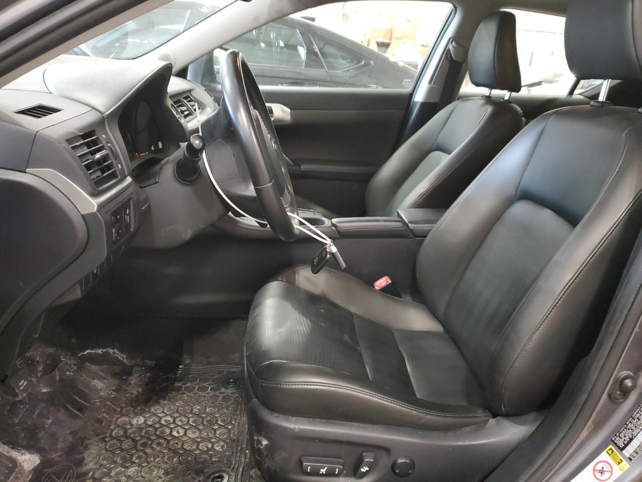 2013 LEXUS CT 200 - Image 7