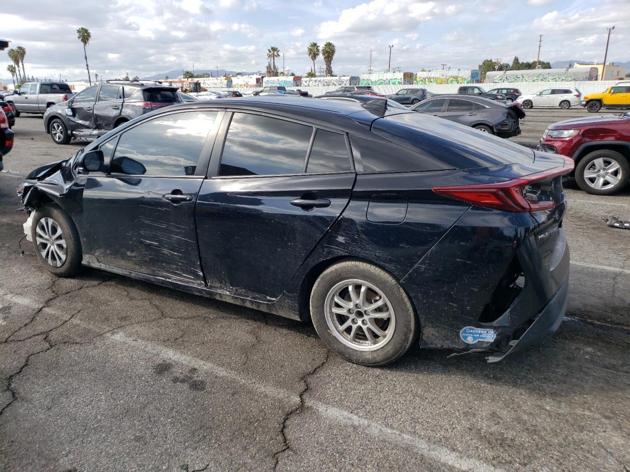 2022 TOYOTA PRIUS PRIM - Image 2