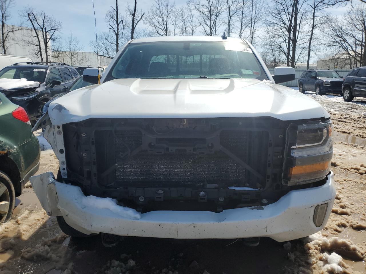 2016 CHEVROLET SILVERADO - Image 5