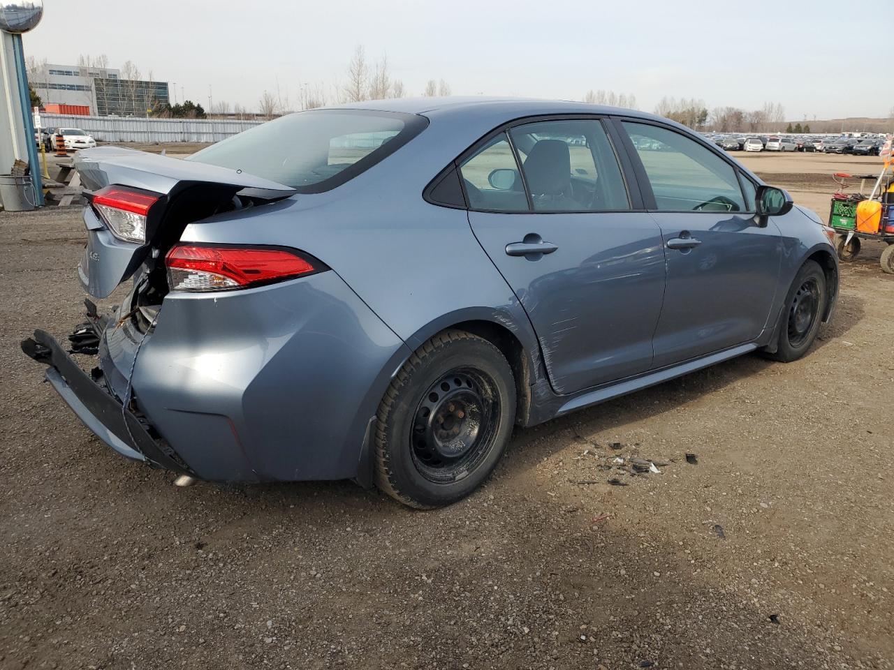 2020 TOYOTA COROLLA LE - Фото 3