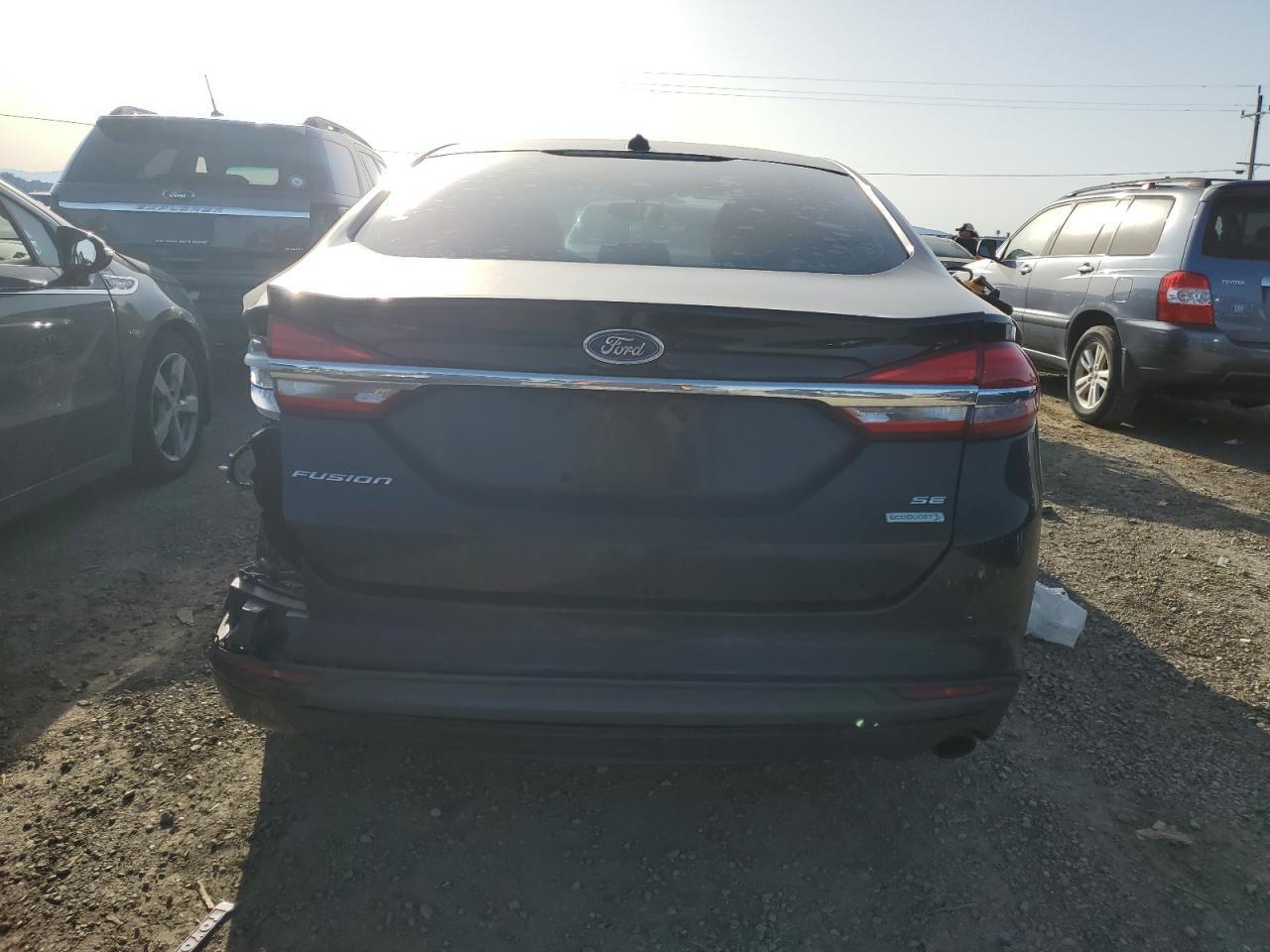 2017 FORD FUSION SE - Фото 6