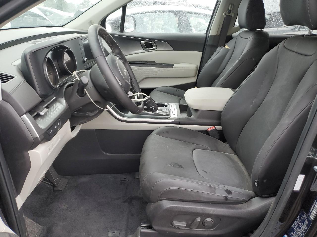 2024 KIA CARNIVAL L - Фото 7
