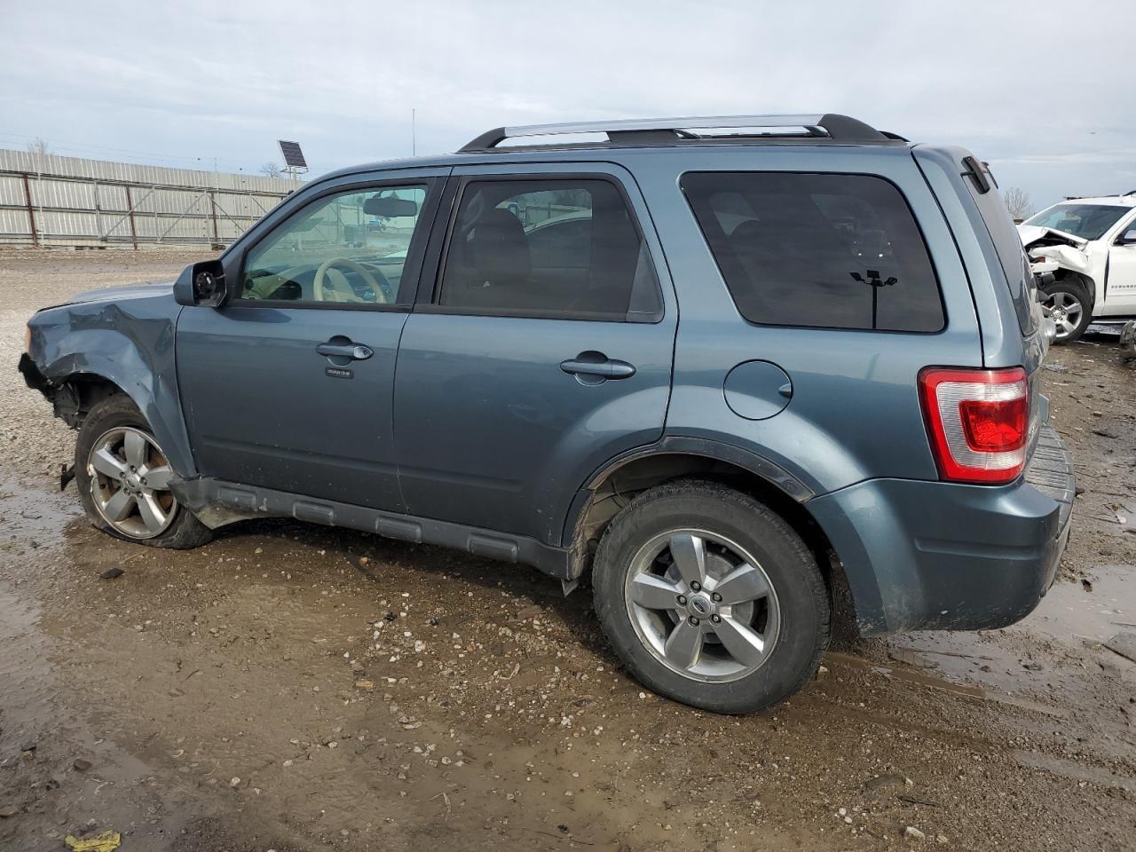 2012 FORD ESCAPE LIM - Image 2