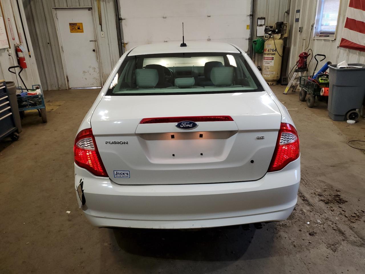2012 FORD FUSION SE - Image 6