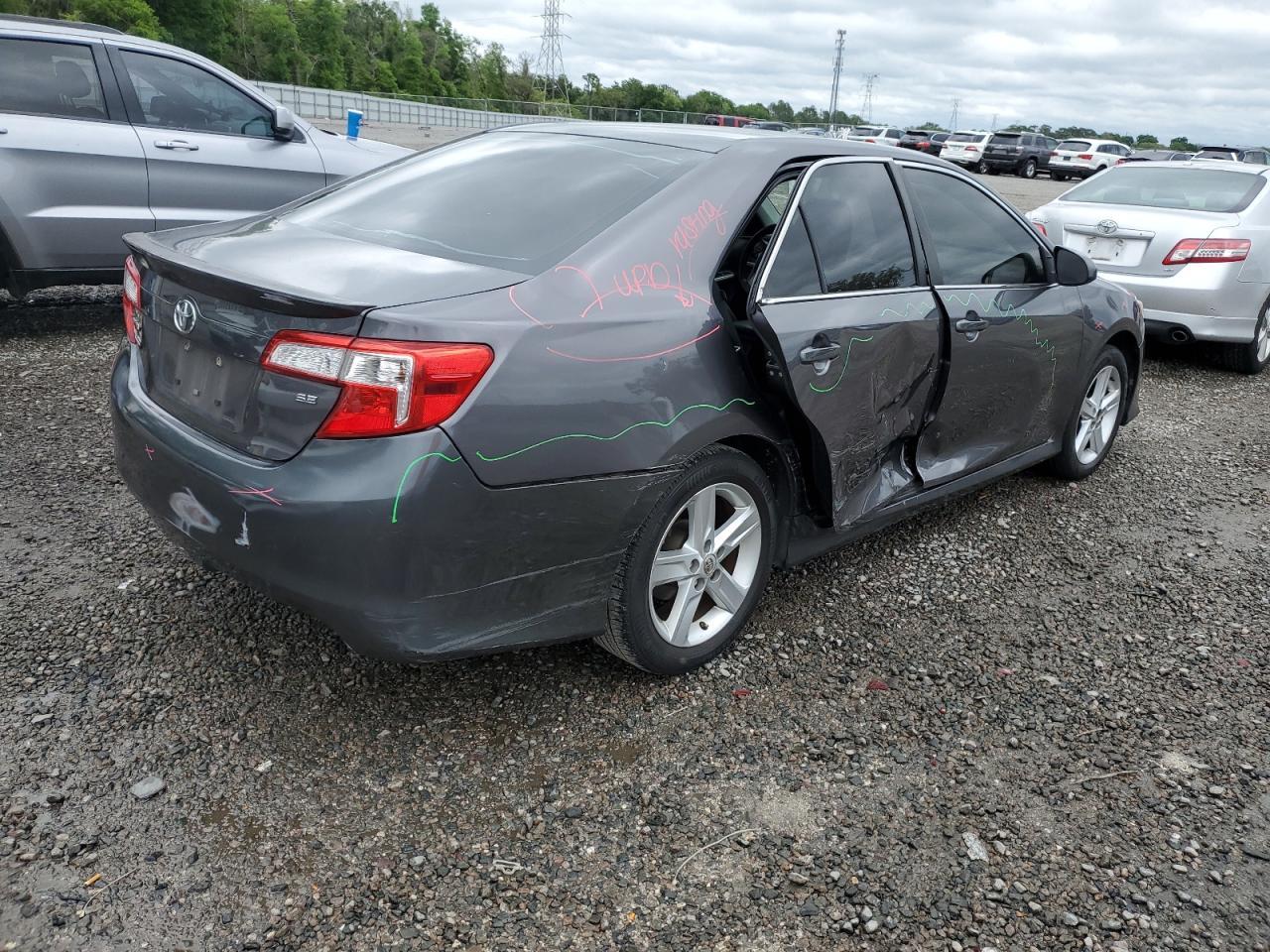 2014 TOYOTA CAMRY L - Image 3
