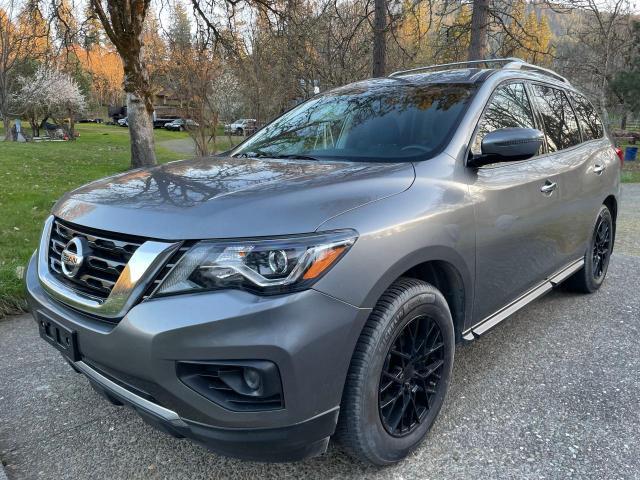 2017 Nissan Pathfinder S - Image 2