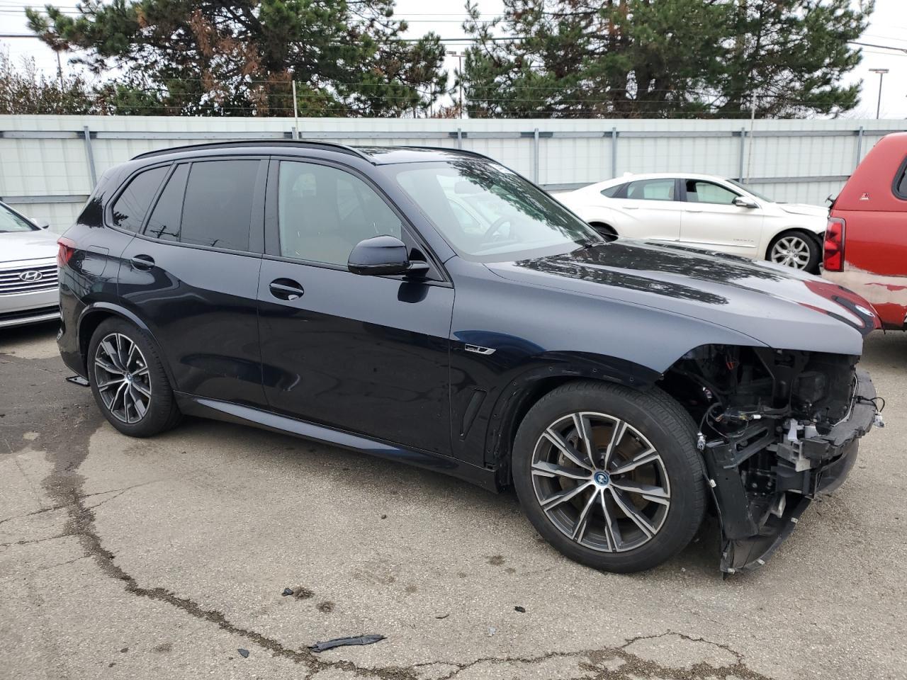 2022 BMW X5 XDRIVE4 - Фото 4