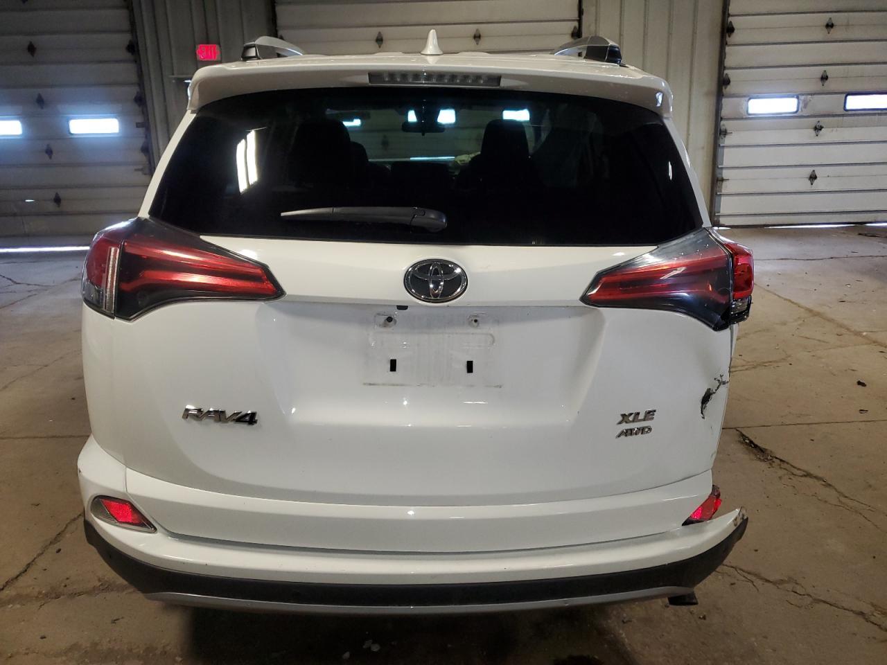 2018 TOYOTA RAV4 ADVEN - Image 6