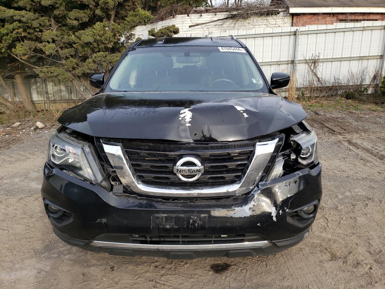 2017 NISSAN PATHFINDER - Фото 5