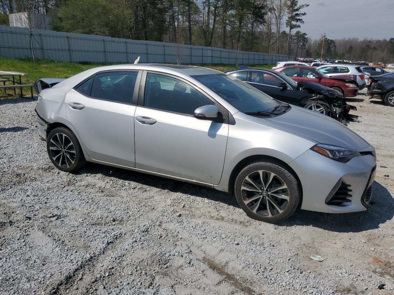 2019 TOYOTA COROLLA L - Image 4