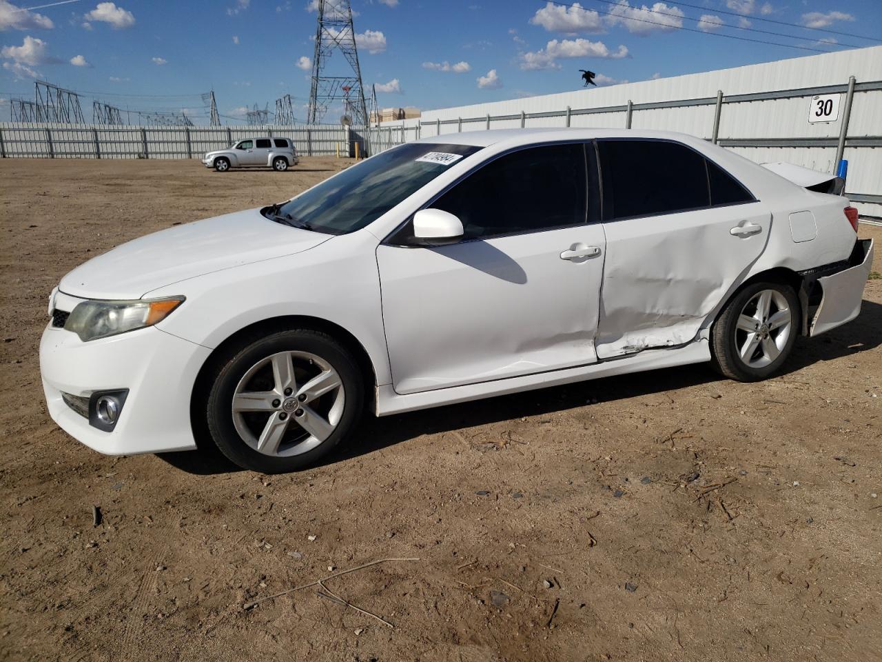 2013 TOYOTA CAMRY L