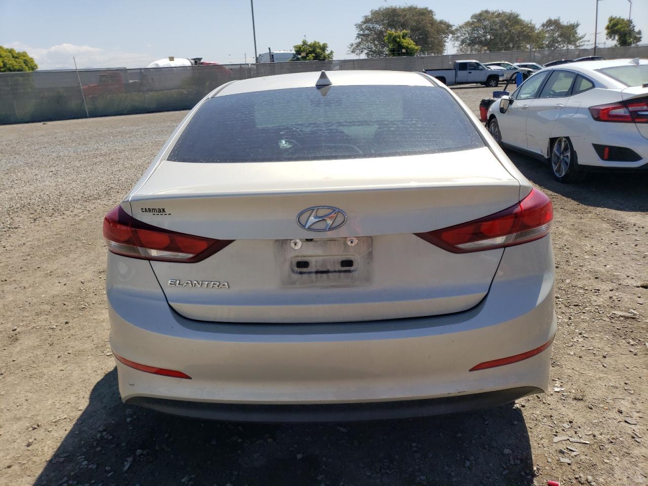 2017 HYUNDAI ELANTRA SE - Image 6