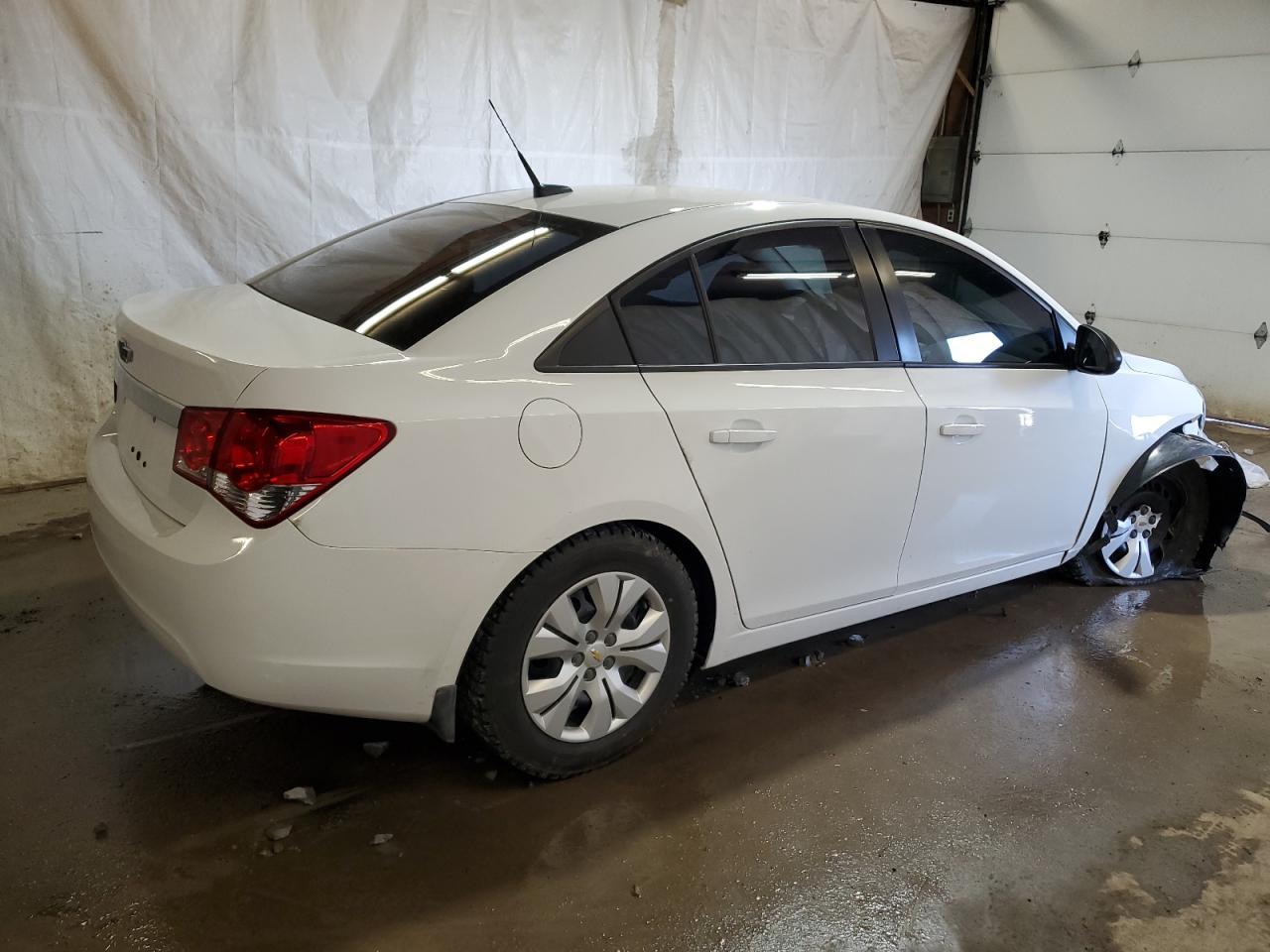 2014 CHEVROLET CRUZE LS - Image 3