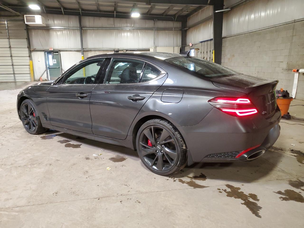 2022 GENESIS G70 BASE - Фото 2