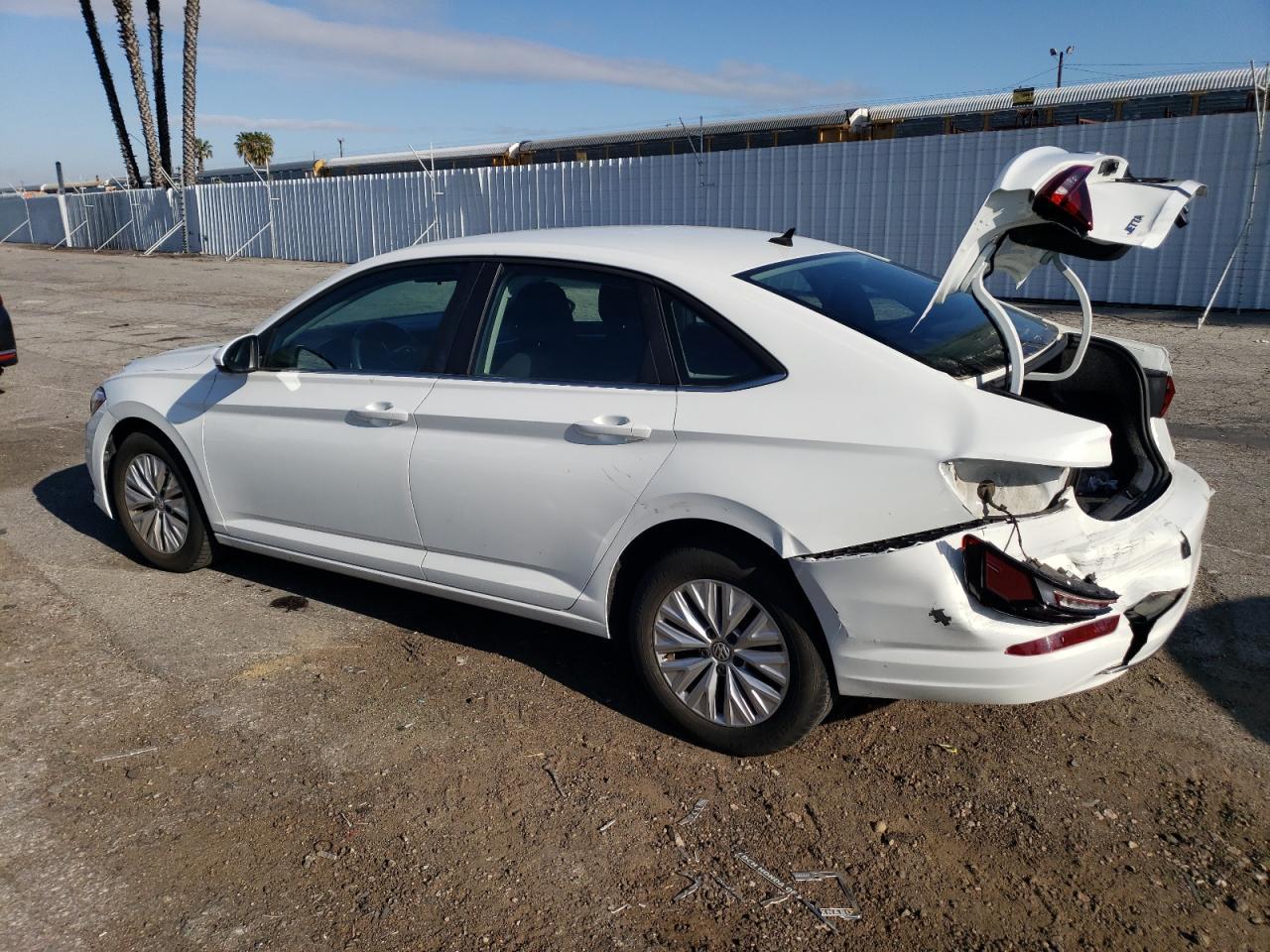 2019 VOLKSWAGEN JETTA S - Фото 2