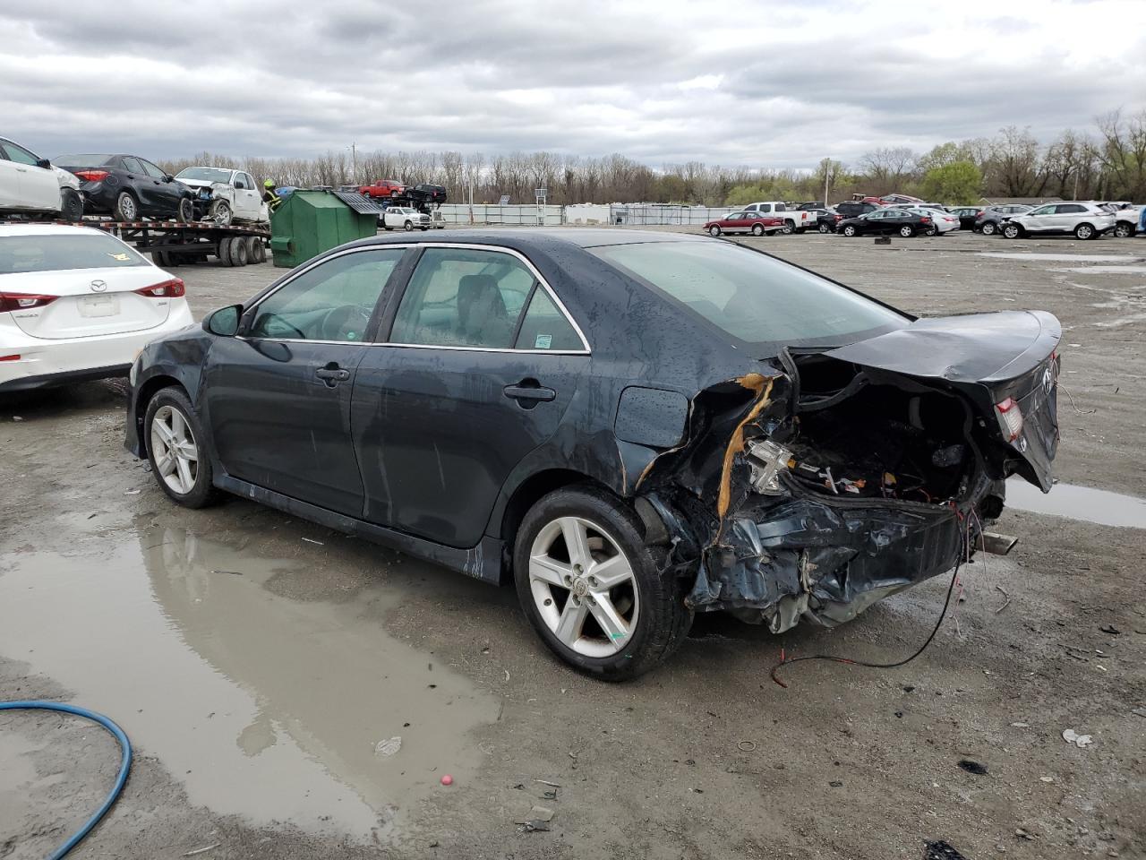 2013 TOYOTA CAMRY L - Фото 2