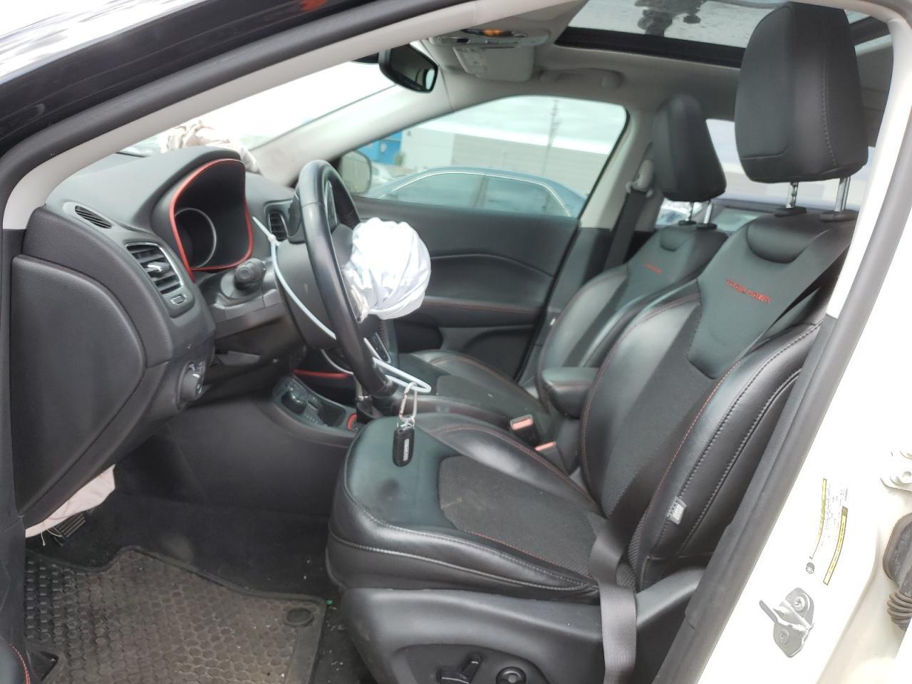 2019 JEEP COMPASS TR - Image 7