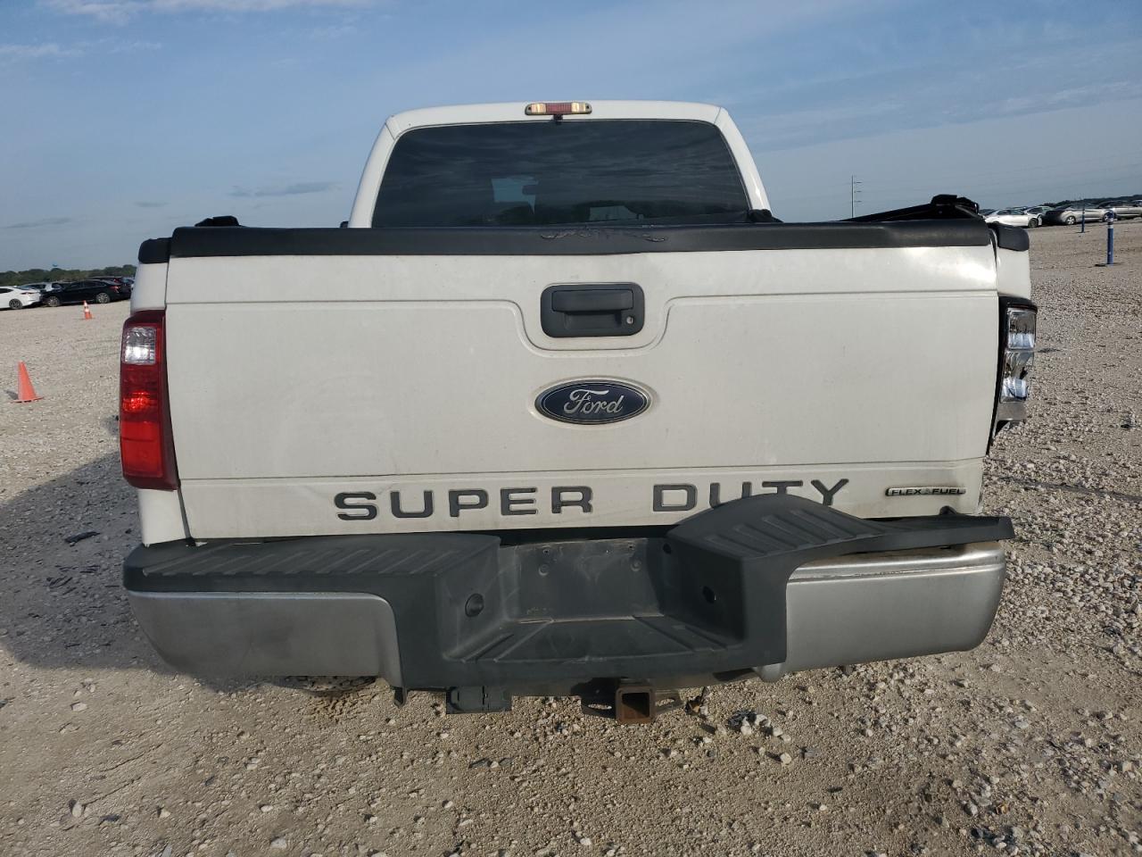 2016 FORD F250 SUPER - Image 6