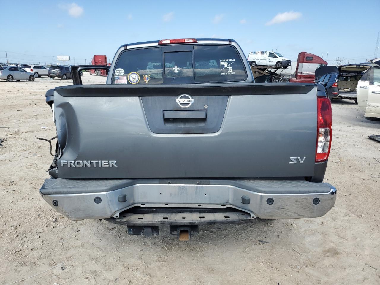 2016 NISSAN FRONTIER S - Фото 6