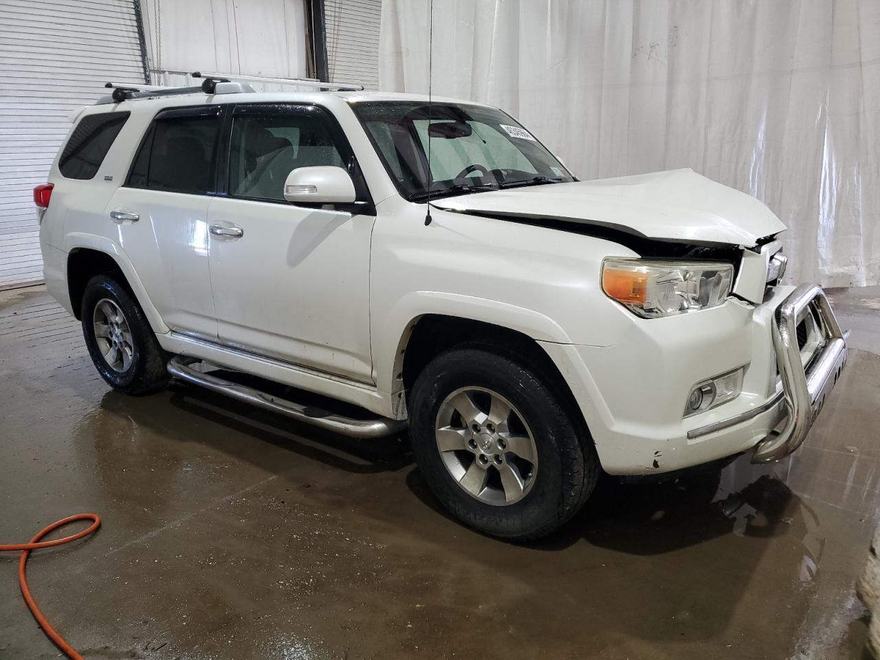 2011 TOYOTA 4RUNNER SR - Image 4