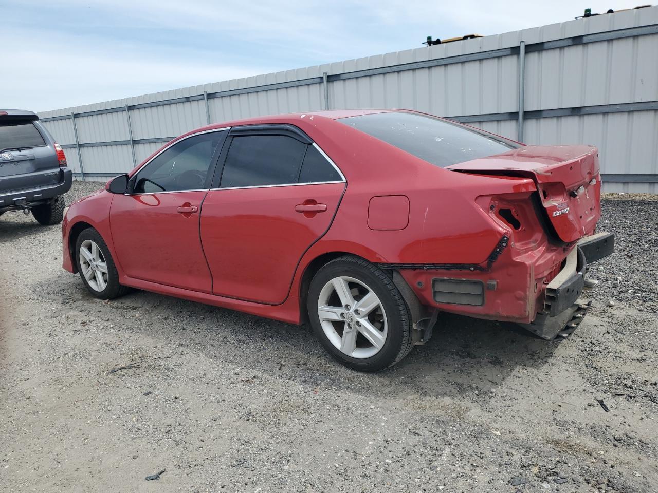 2014 TOYOTA CAMRY L - Image 2