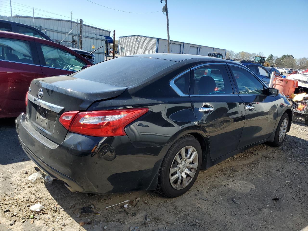 2017 NISSAN ALTIMA 2.5 - Фото 3