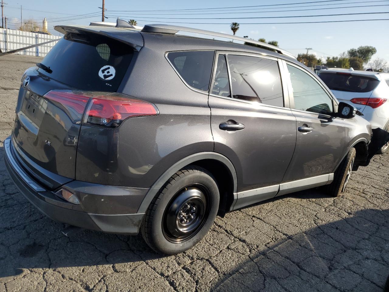 2017 TOYOTA RAV4 LE - Image 3