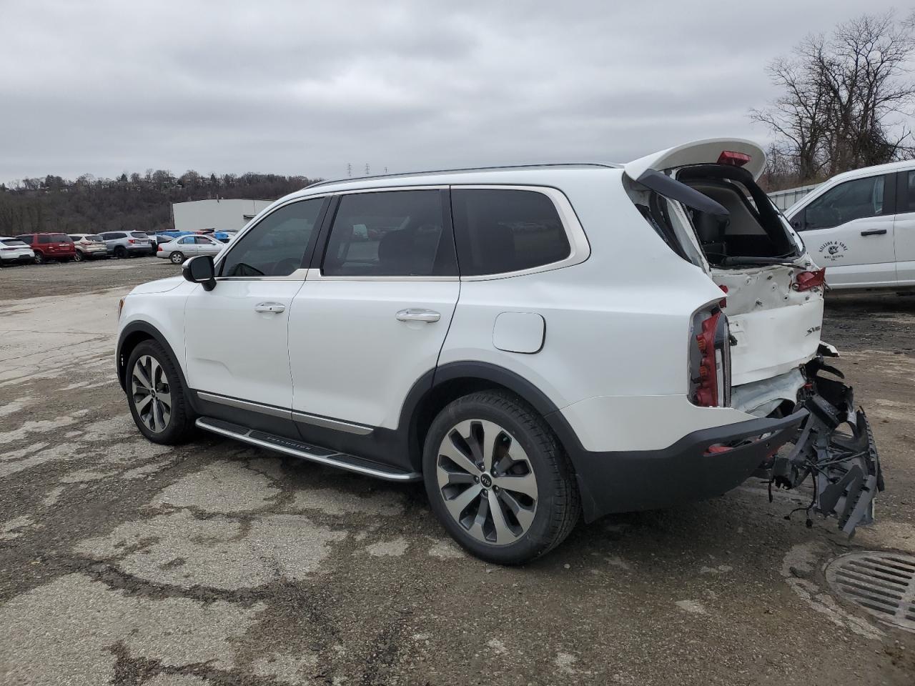 2020 KIA TELLURIDE - Image 2