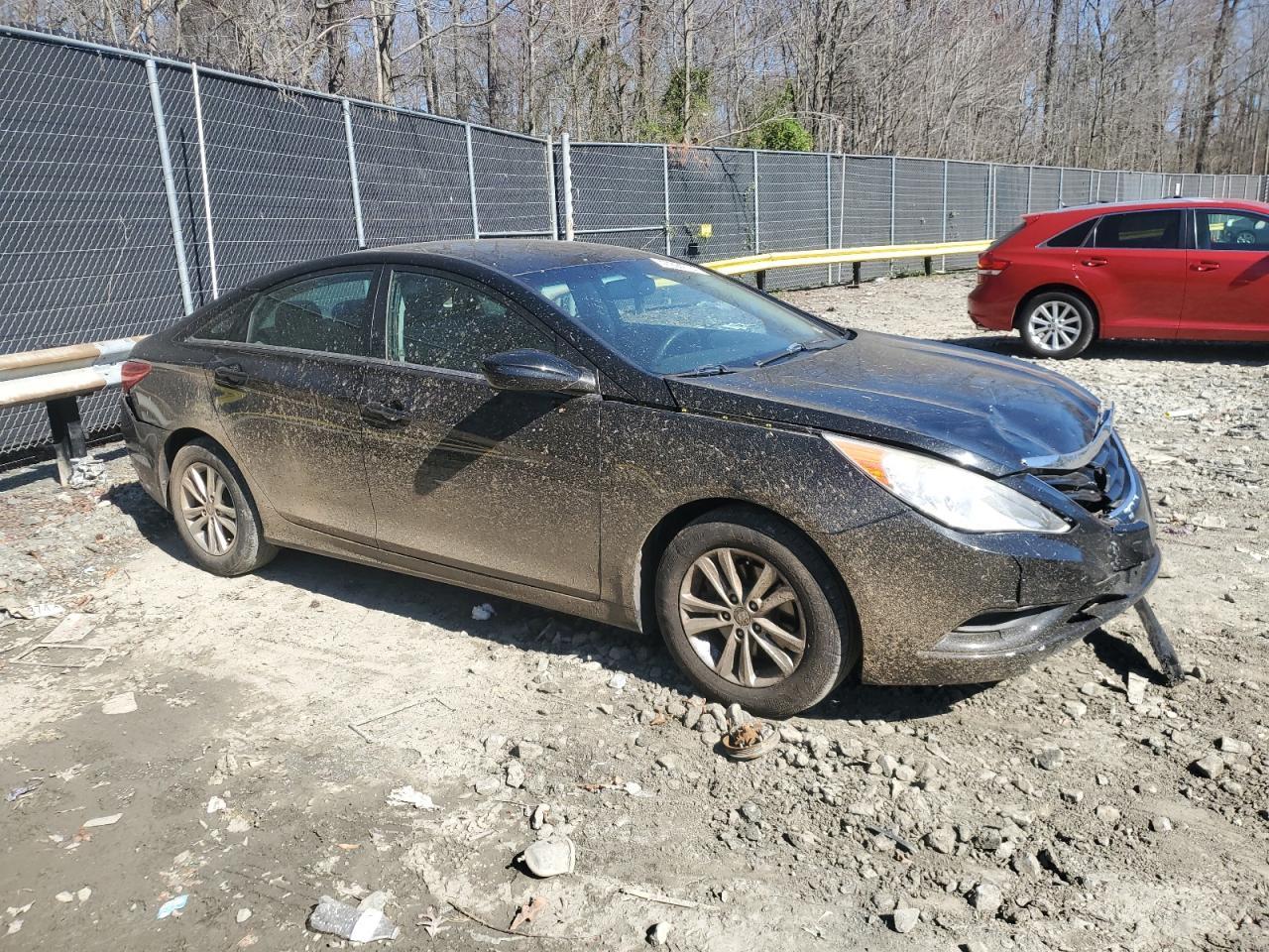 2011 HYUNDAI SONATA GLS - Image 4