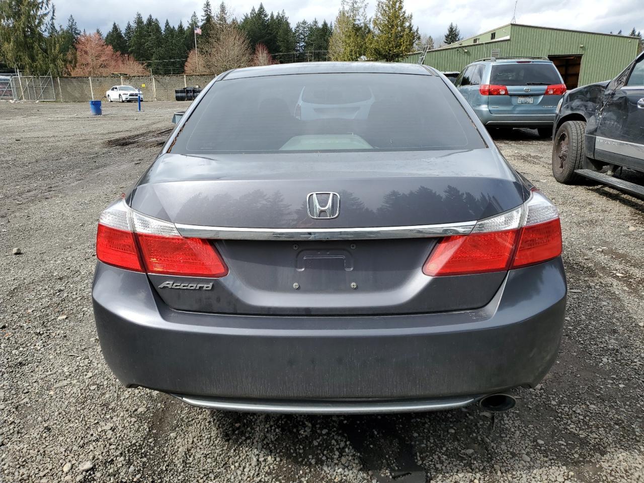 2014 HONDA ACCORD LX - Image 6