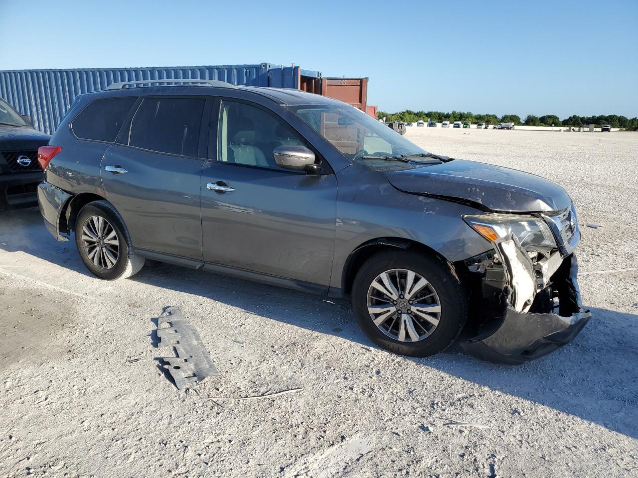 2018 NISSAN PATHFINDER - Фото 4