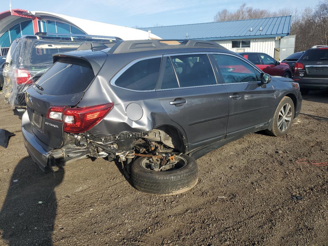2018 SUBARU OUTBACK 2. - Image 3